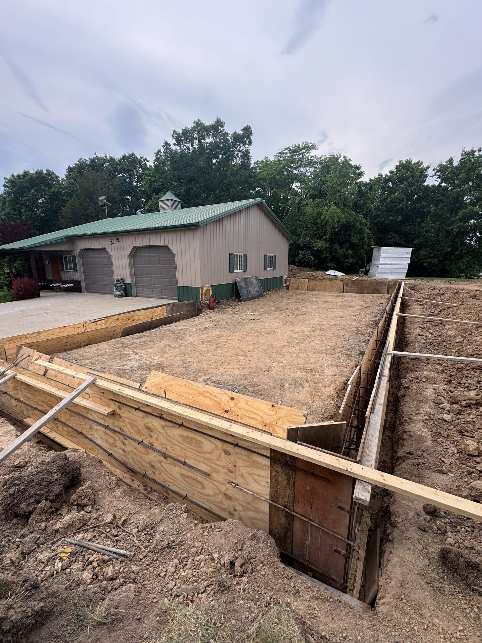 Forms and footing trench